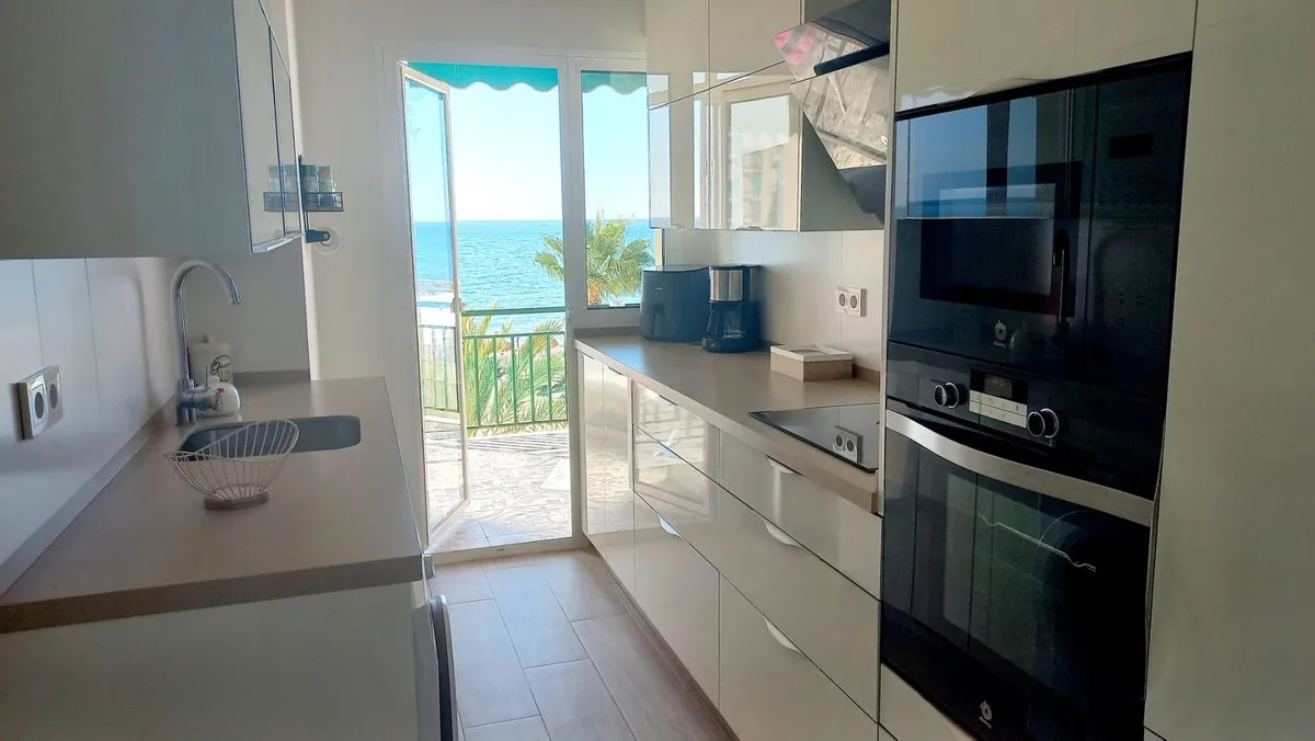 8bcb9ea7-5c85-4cb9-a01b-da6d89057642