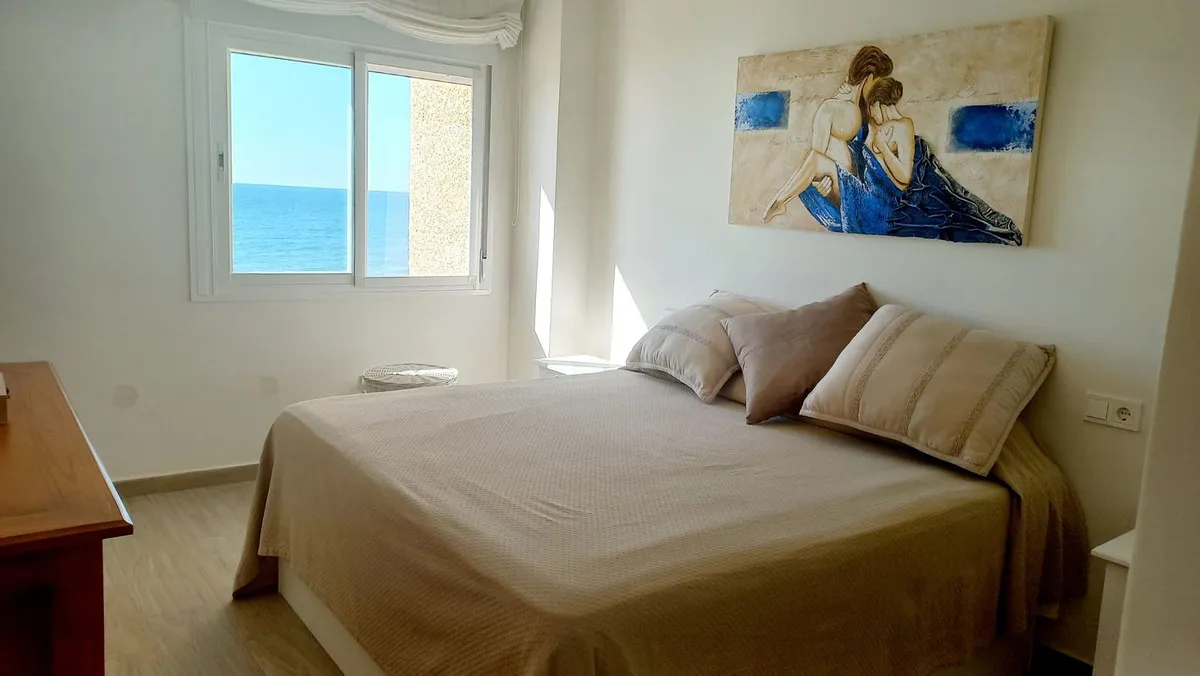 f3234402-93b0-428c-9fbd-f8a391137228