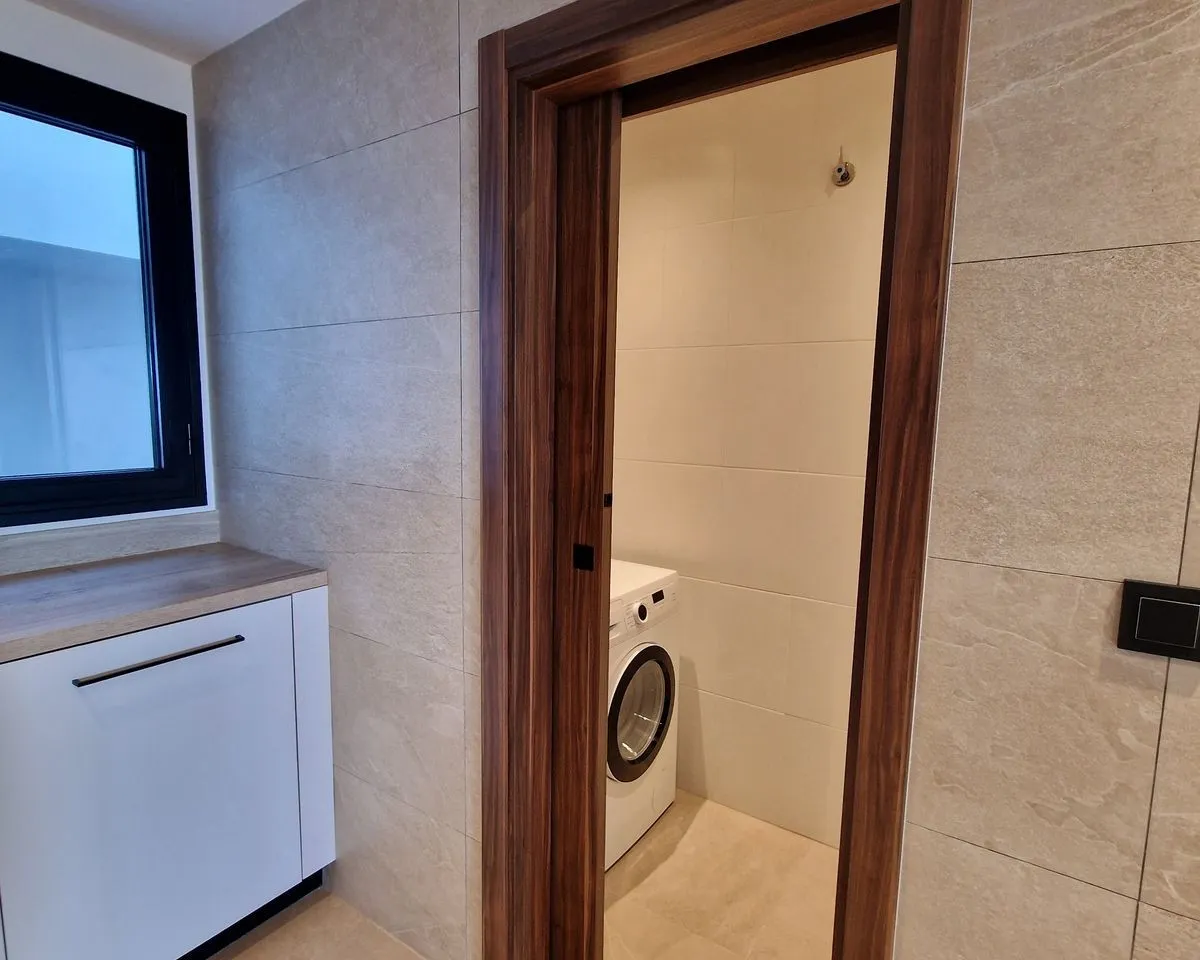 6cff08fd-edc9-4194-bd8f-80e26d503171