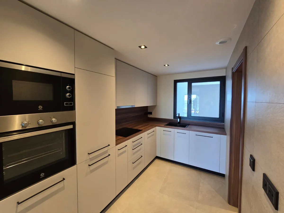 e824ccb6-bfb2-44d3-ad16-e0f9fa31d79c