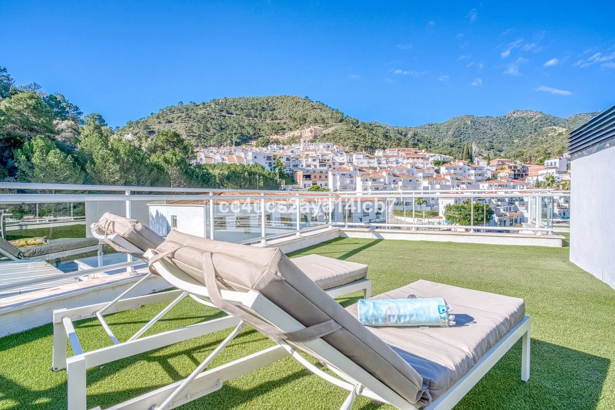 40c12115-bcfe-4752-a76e-5a119f5f72bc