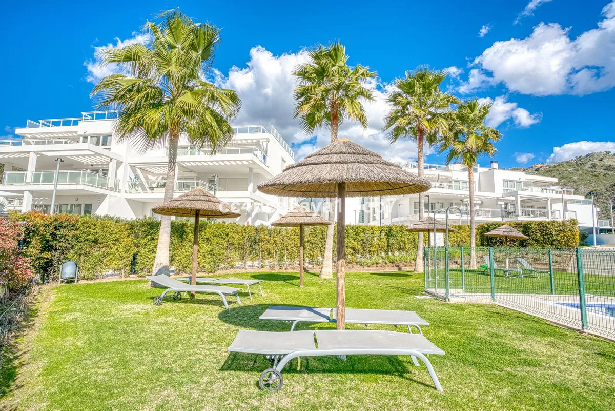 431348fe-df44-431d-9162-22d3e9c59950