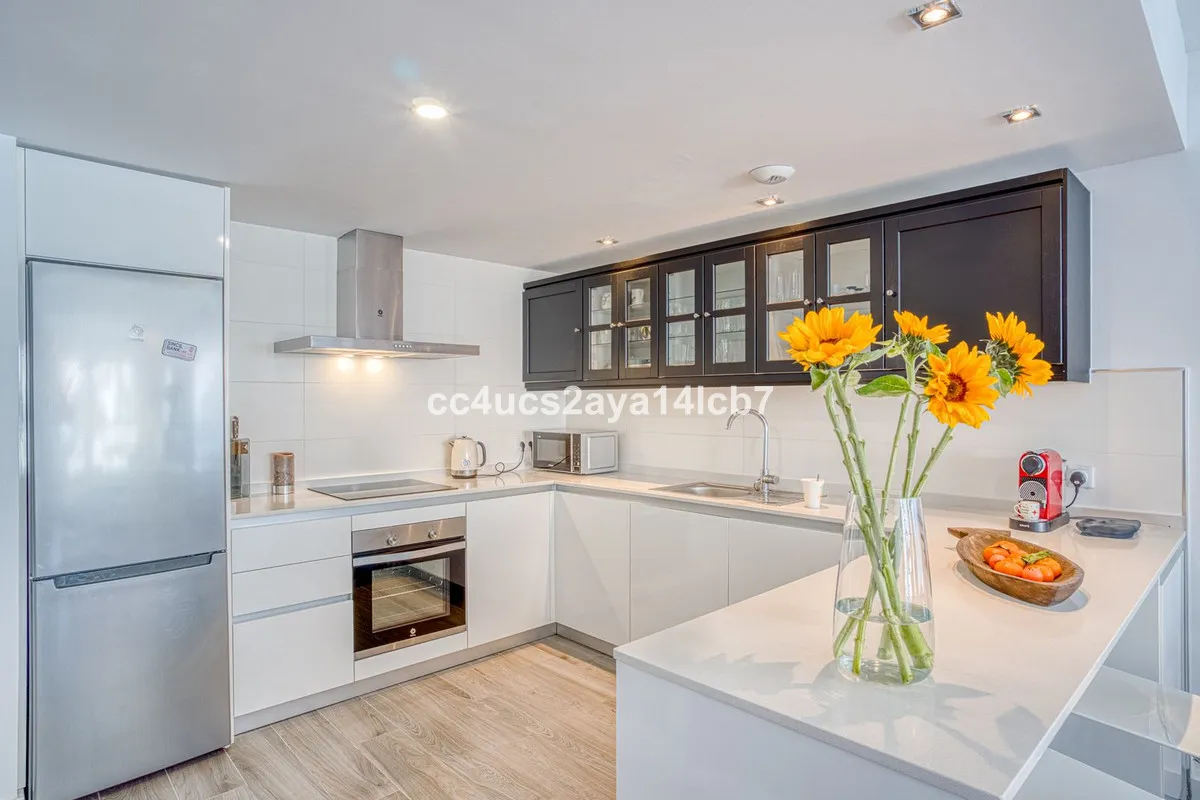 78b41ae6-d147-42f3-a99a-8c0d92f15b04