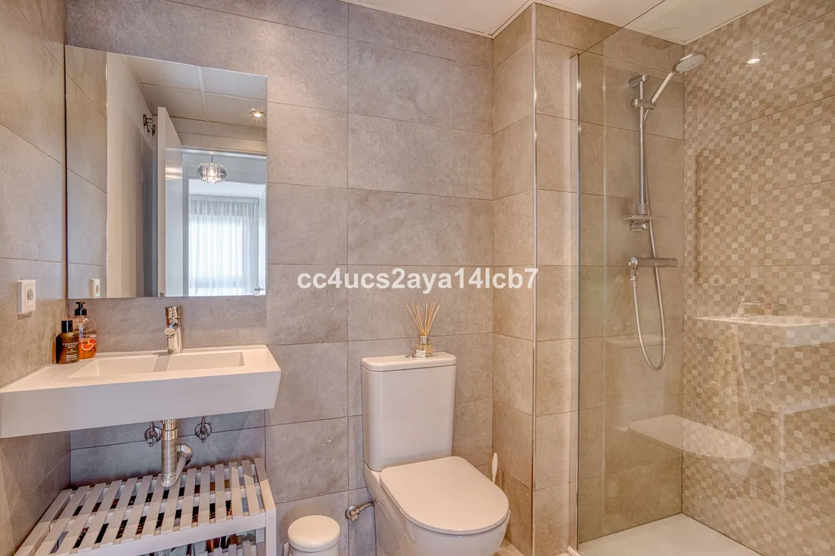 b09646e2-98e5-4c17-9feb-4c7efb5d6e0d