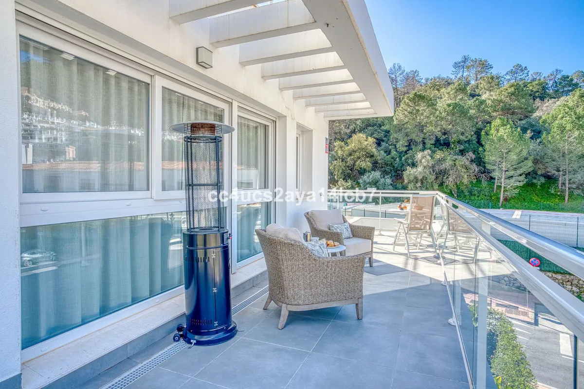 b0a9bf2d-fbed-496d-944f-184923598bc0