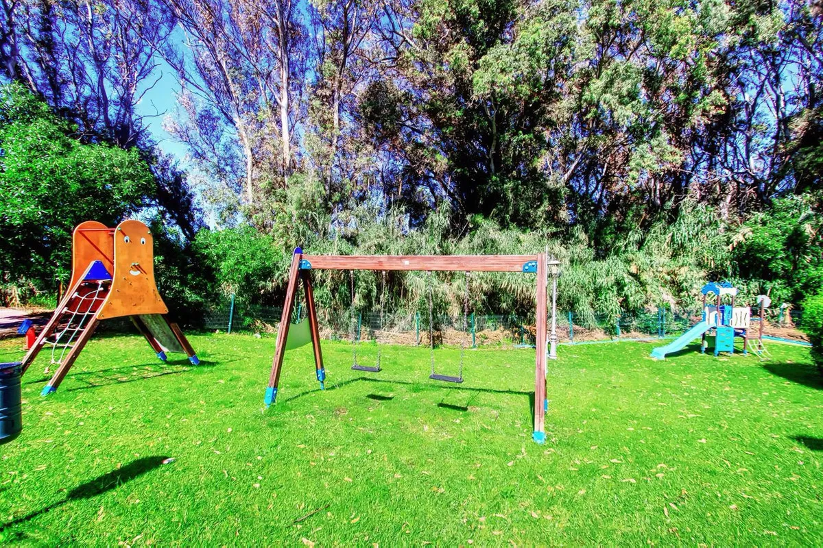 1735f7d4-d5c9-4be5-8b89-4ecbdb775a5d