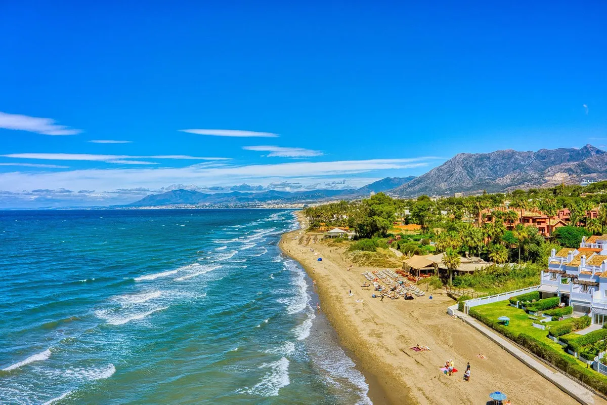 f2b611c4-7976-4698-acc4-5e6aa3a802ac