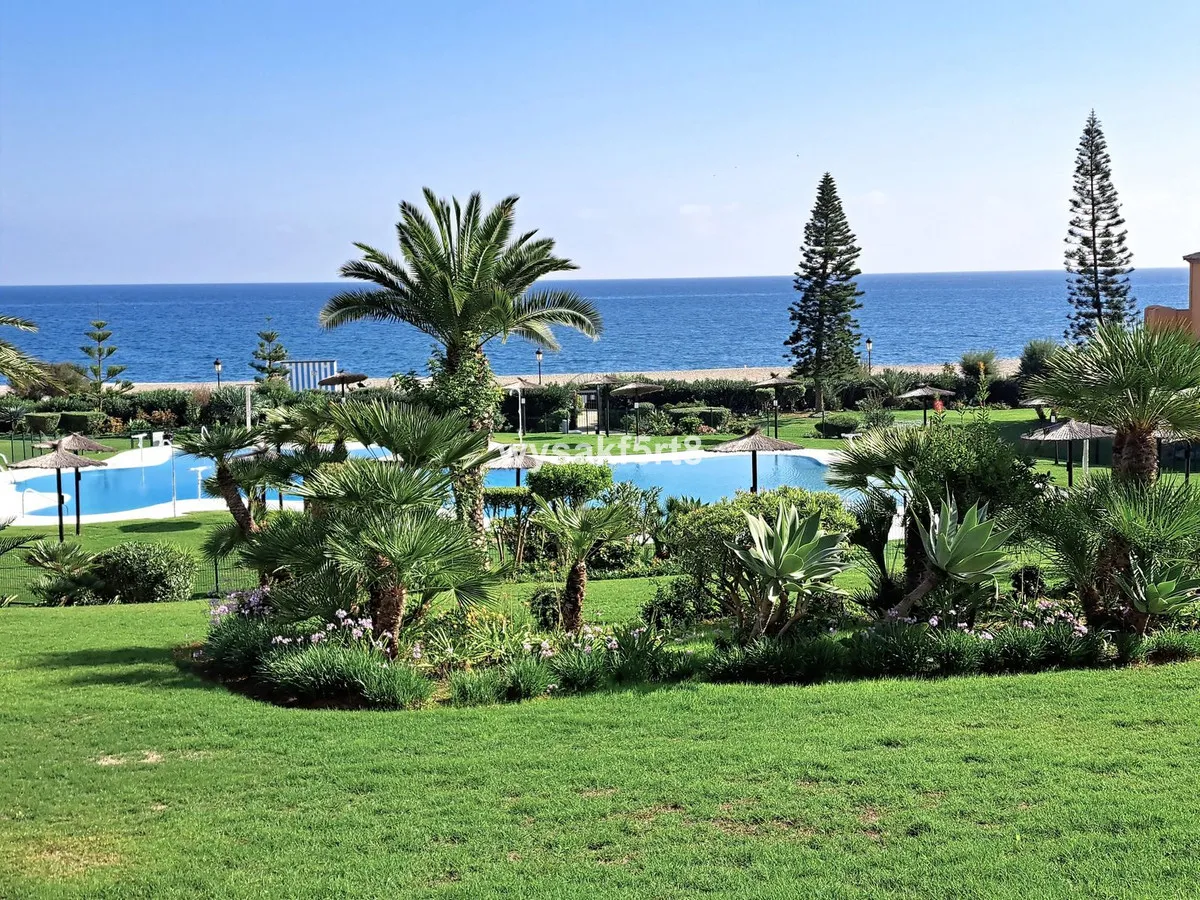 9ef66275-5b7c-436e-abab-386920eb9737