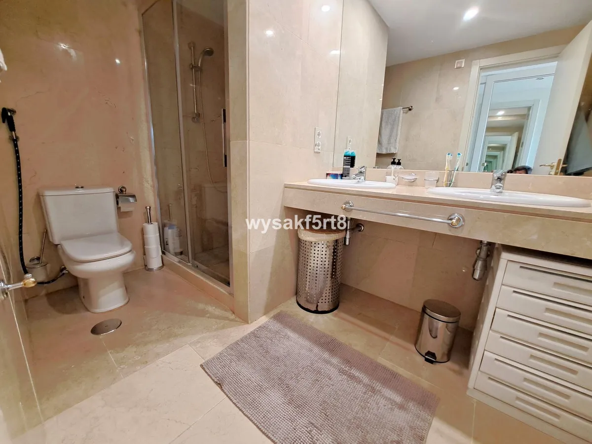 dbdea73d-0a1c-43ce-9958-643b10b8a888