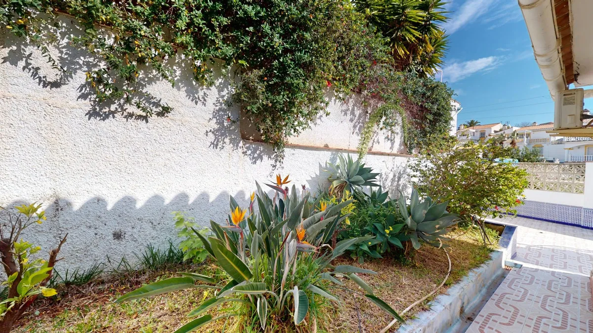 0c722c87-f50b-41c1-8052-2256417bc359