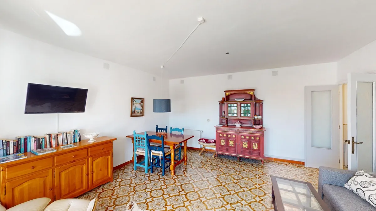 2de3c929-a71d-4219-a6aa-e9db93d65bfa