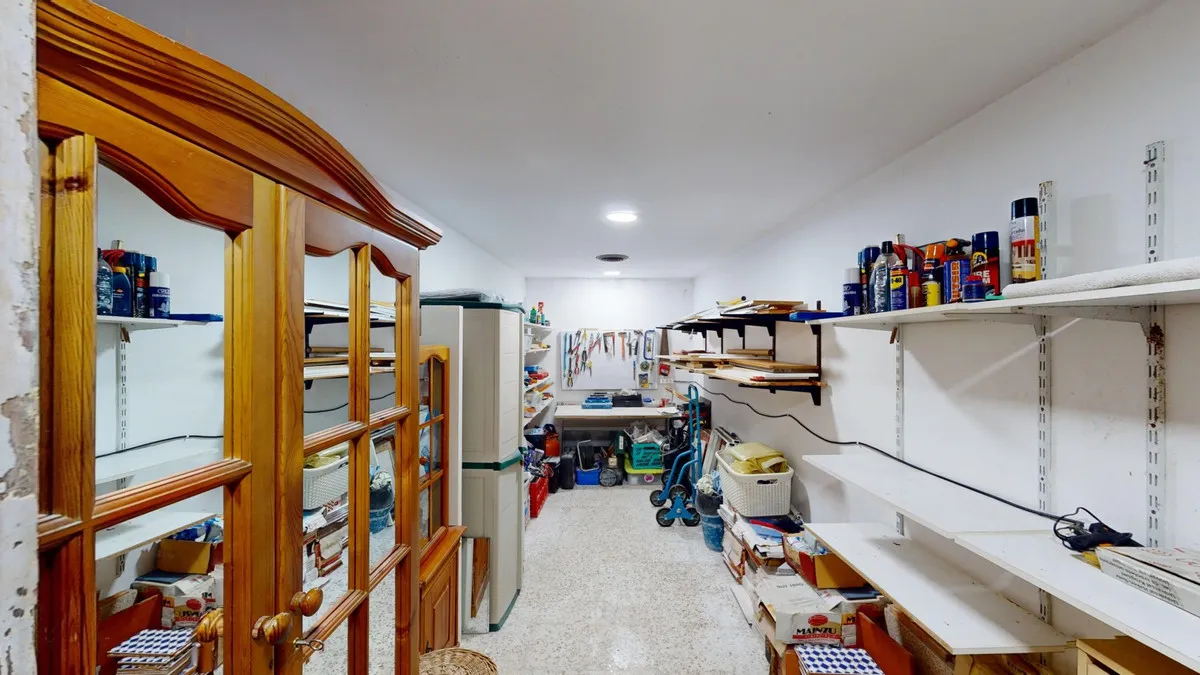 86b4cb1f-4525-4433-a6f1-2a6951945b1f