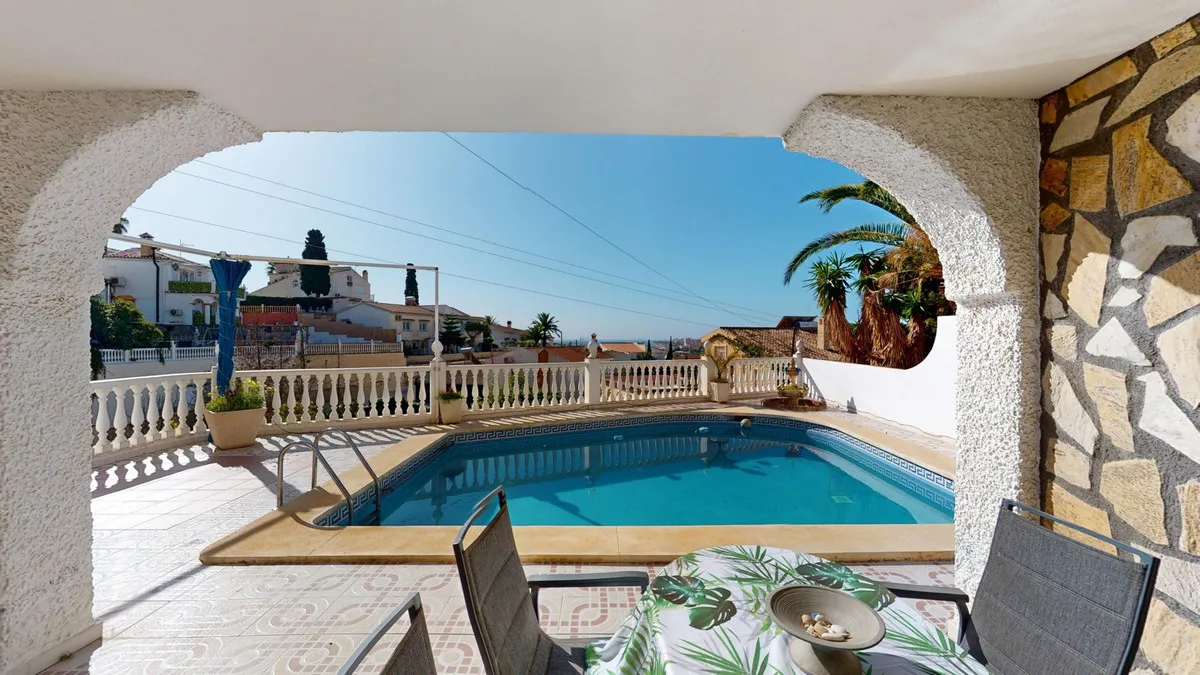 cc5901ce-9df1-4c6d-b2e7-1af502320ff8