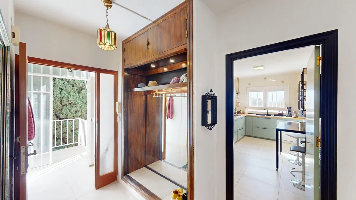 d6a03e61-4516-4ae1-af5b-c4cf93cf5e84