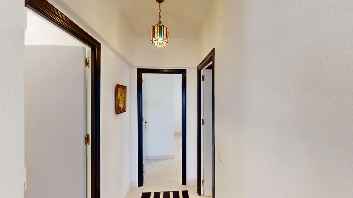 eb811aca-36a8-4ba5-aa9c-4a6fcf937e8a