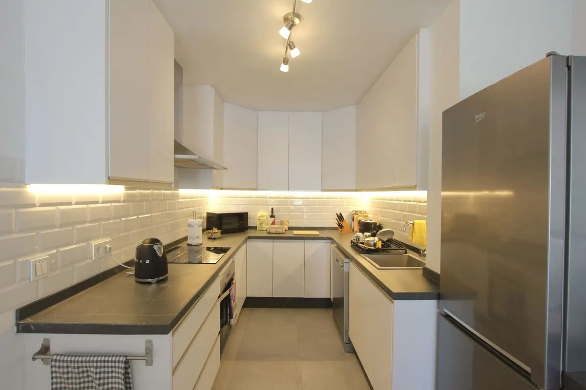 1110c83e-080c-4f67-ac65-e2d19e81c164