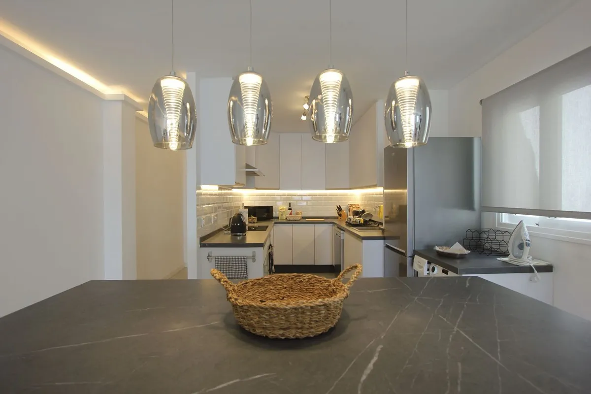 74ee6990-4ba5-42db-bac0-e6c1657b4f63