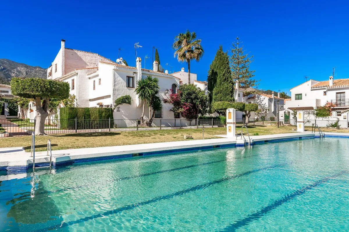 218098a1-b60a-4c57-a63a-bc3593059484