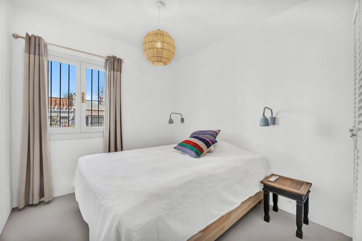 27d0e20a-447b-43de-b6d0-578d0bbb659c