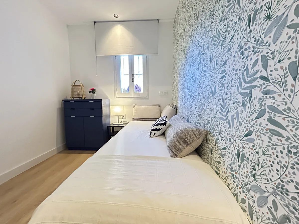 8ab86142-937f-46e4-8a0a-6e589a66d5eb