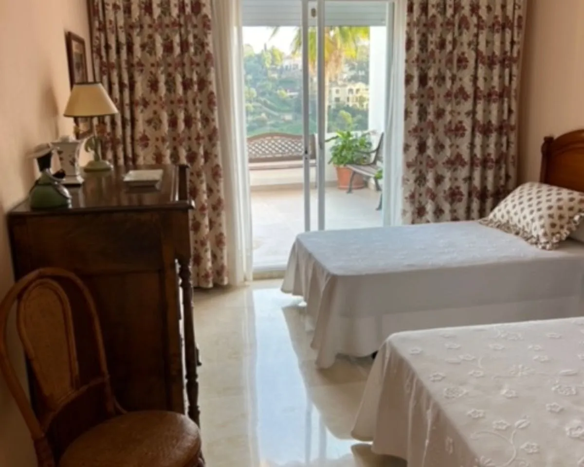 0e26c22e-ef93-4cac-968e-ffa961bd6634