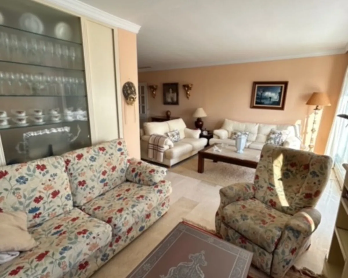 a29ab667-b074-449e-9819-581aa23f5406