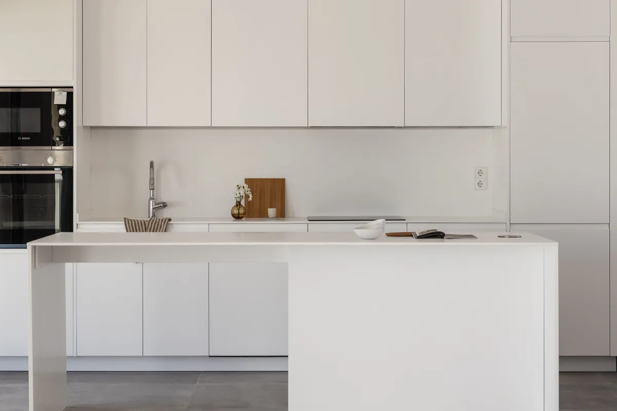 2dcdfaee-2b9a-43e7-a241-23916627c5eb