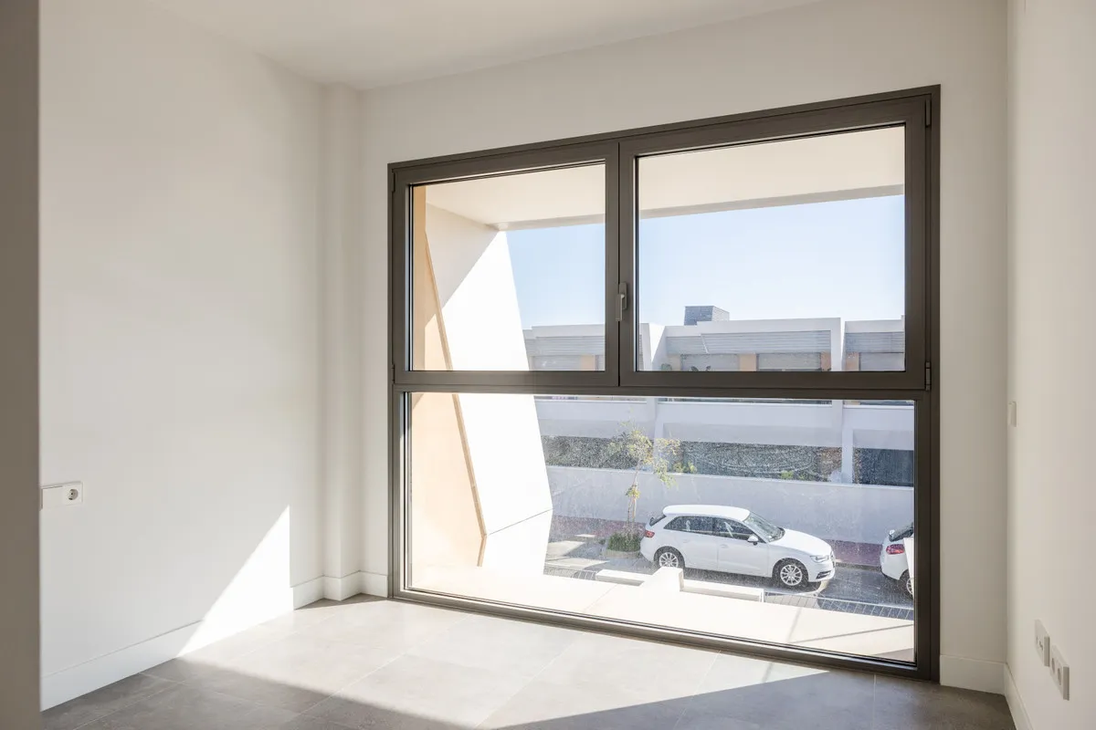 71f8f949-0acd-4c1c-8953-e5ad735b7997