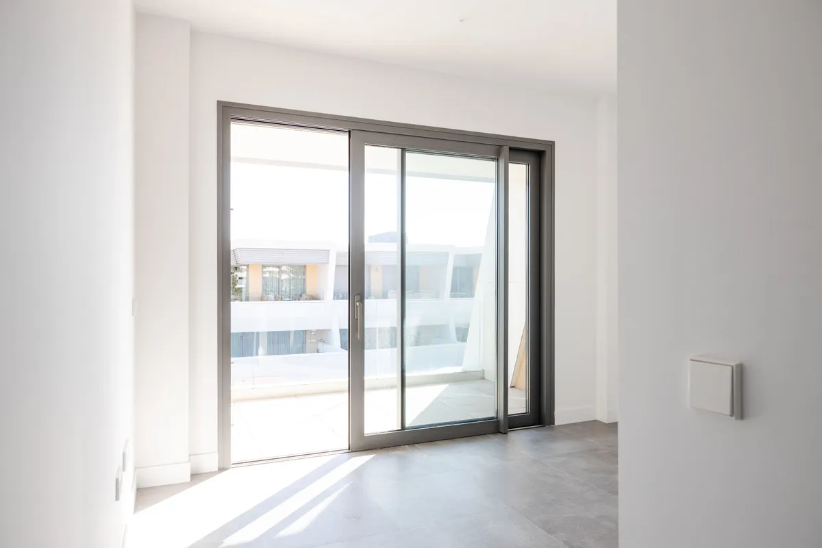 998cbb24-9e4b-4099-b804-d38c5fbb581a