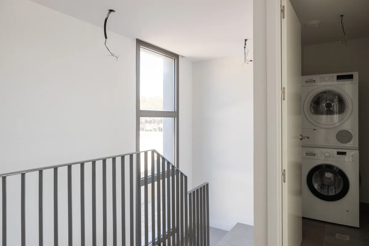 d3fe4d08-197f-486b-9ecb-940b5d0e005f