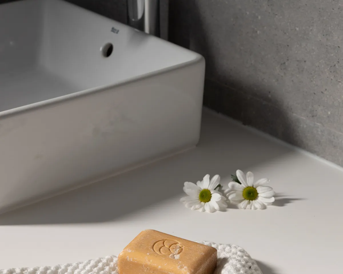 e006bf84-3547-49da-9a24-b59ef3b94f80