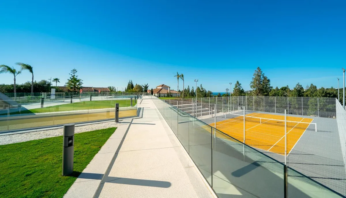 ec8cd2ae-84bc-40d2-9914-1839c19938ed