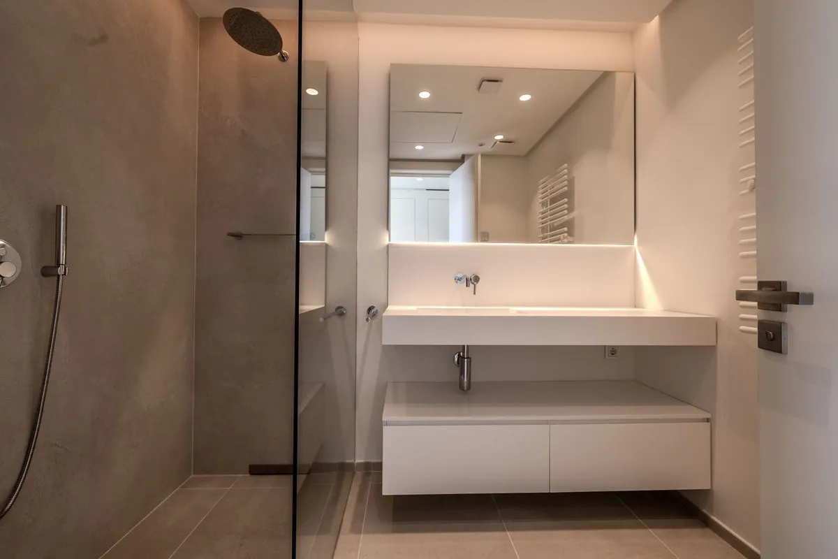 5150ea4e-e079-49cb-8b5f-8094856525ec