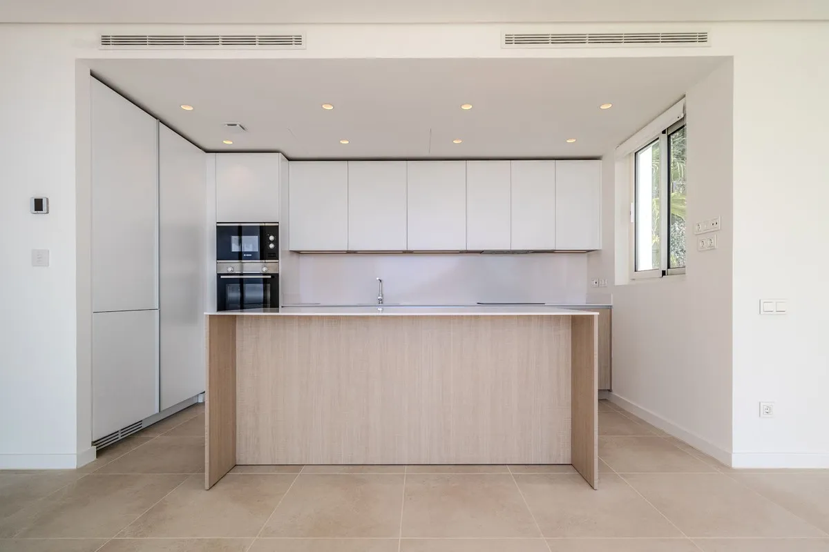 790eb59b-fc45-48e3-a74e-e851b00099bf