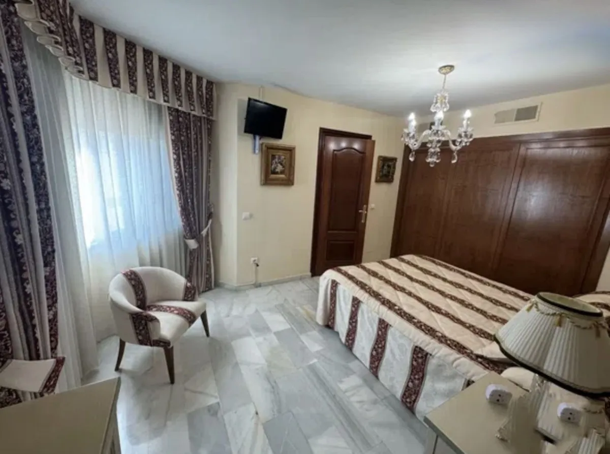 6f316b23-4ed7-4f93-940d-44952b12ffee