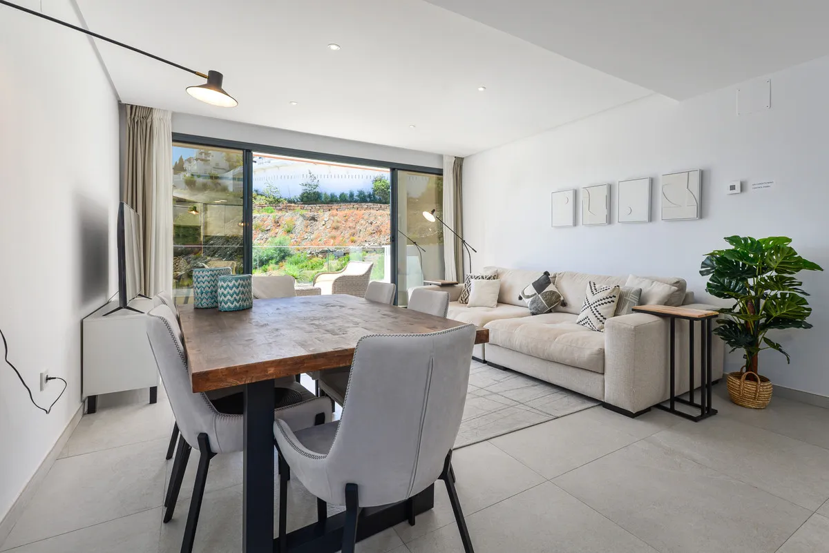 0f29f845-790e-4a30-bfed-f3bafc7a0e99