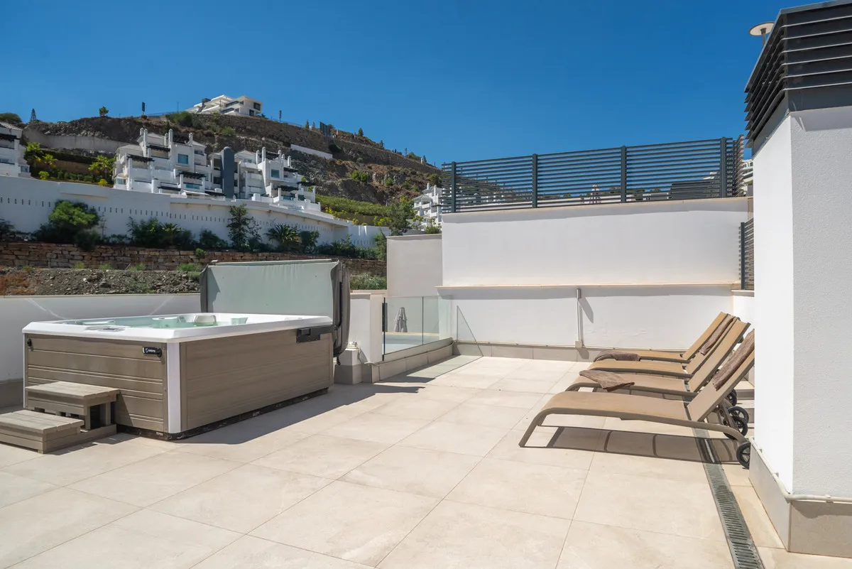 679905ba-0f99-448a-984b-599019798c36