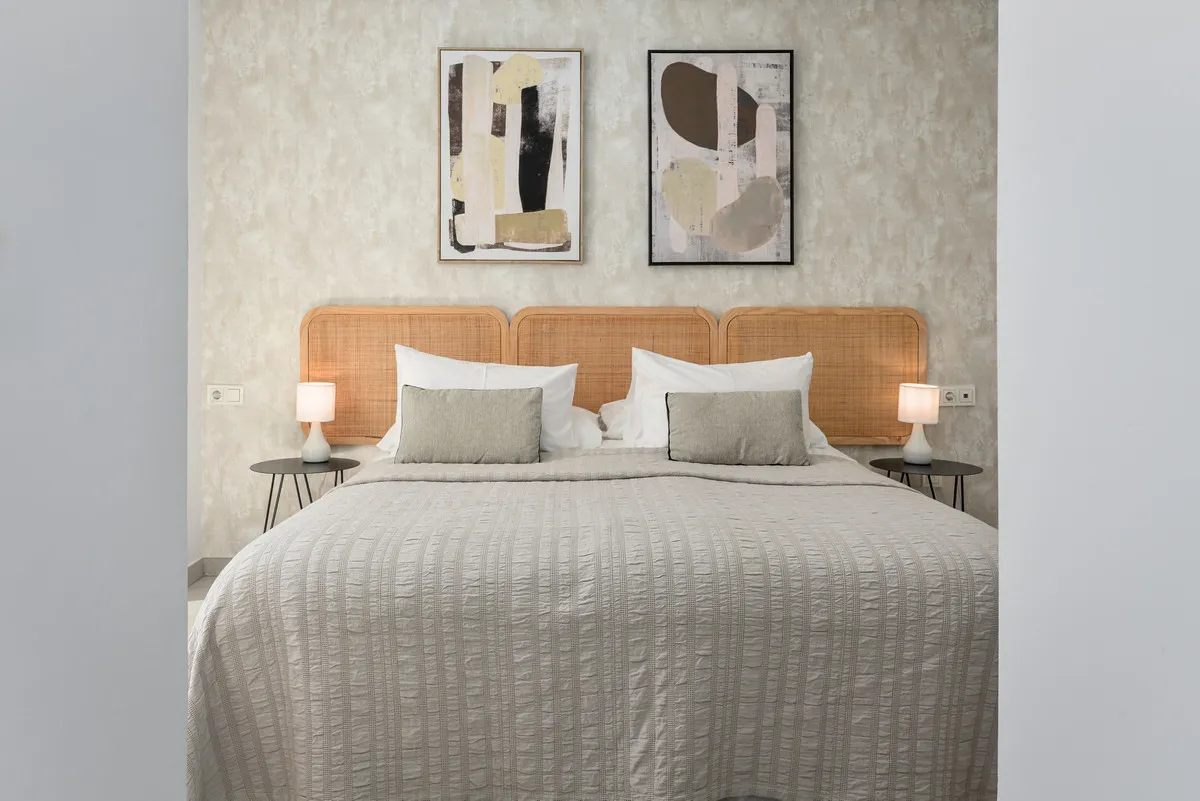 68b13e2c-d202-4011-9797-1c00a47043a4