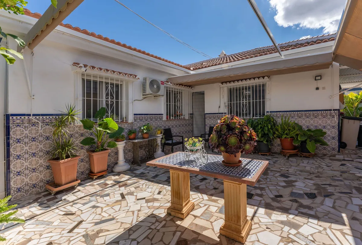 039ff7cf-57eb-45b1-b041-21cb9e56842e