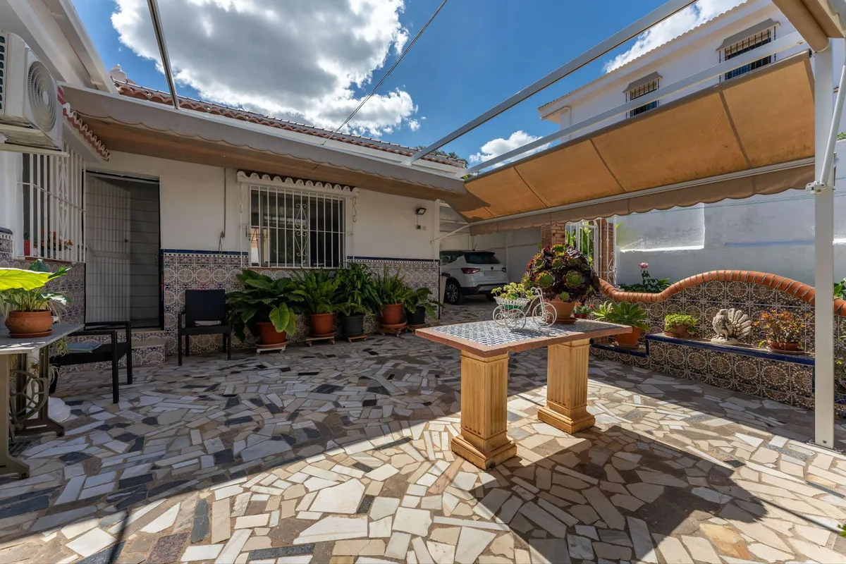 36793207-e06f-4281-ac1f-840e2e8f3b19