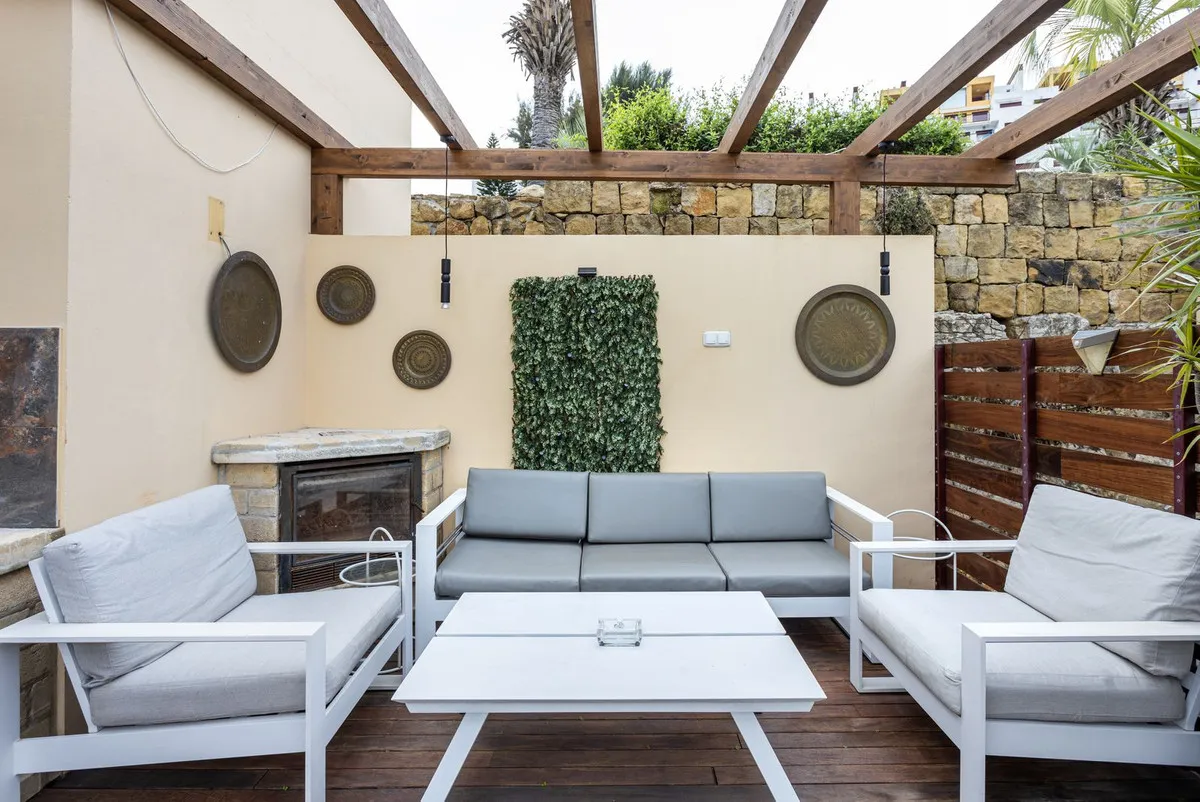 c795c1d6-3bc4-465c-9825-b90cf136165e