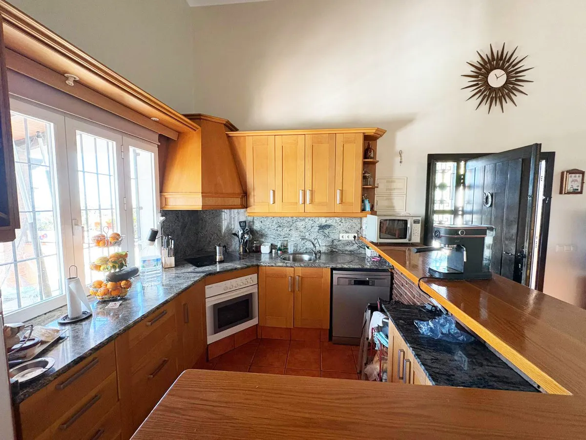 ccd9b617-5278-47d2-a7dc-2ba7ede0d245