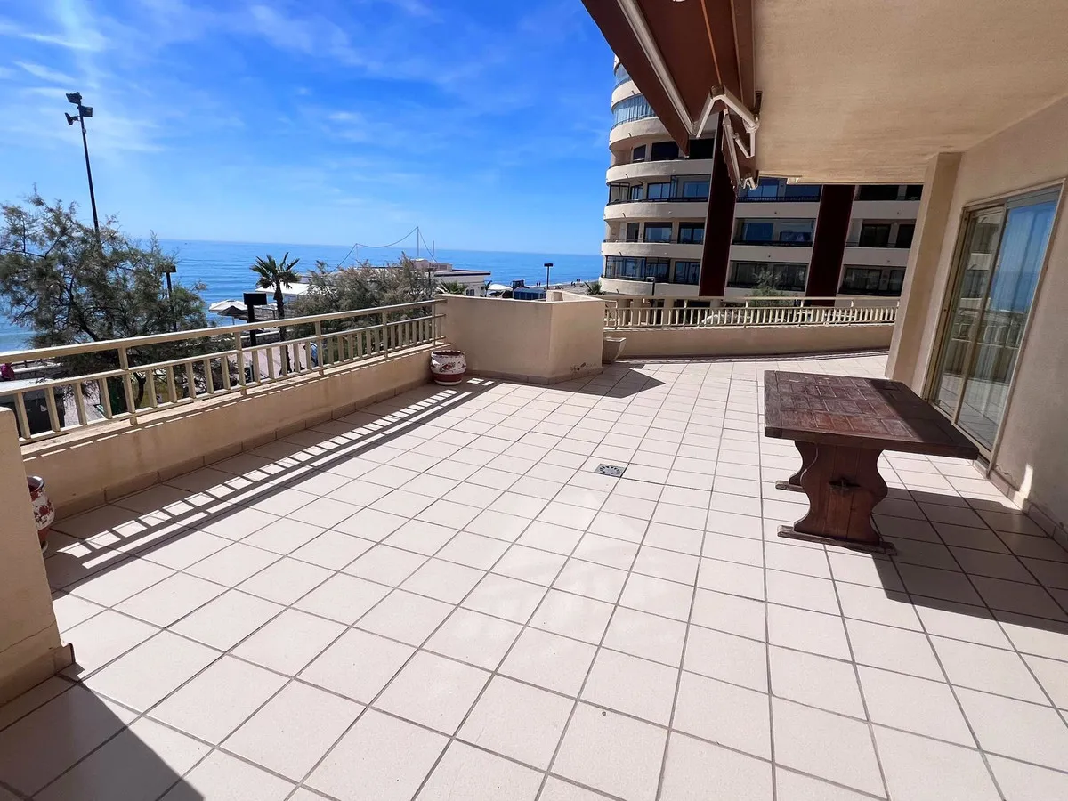 9fcf5061-1fbe-473b-a0c0-6f506e1b1b40