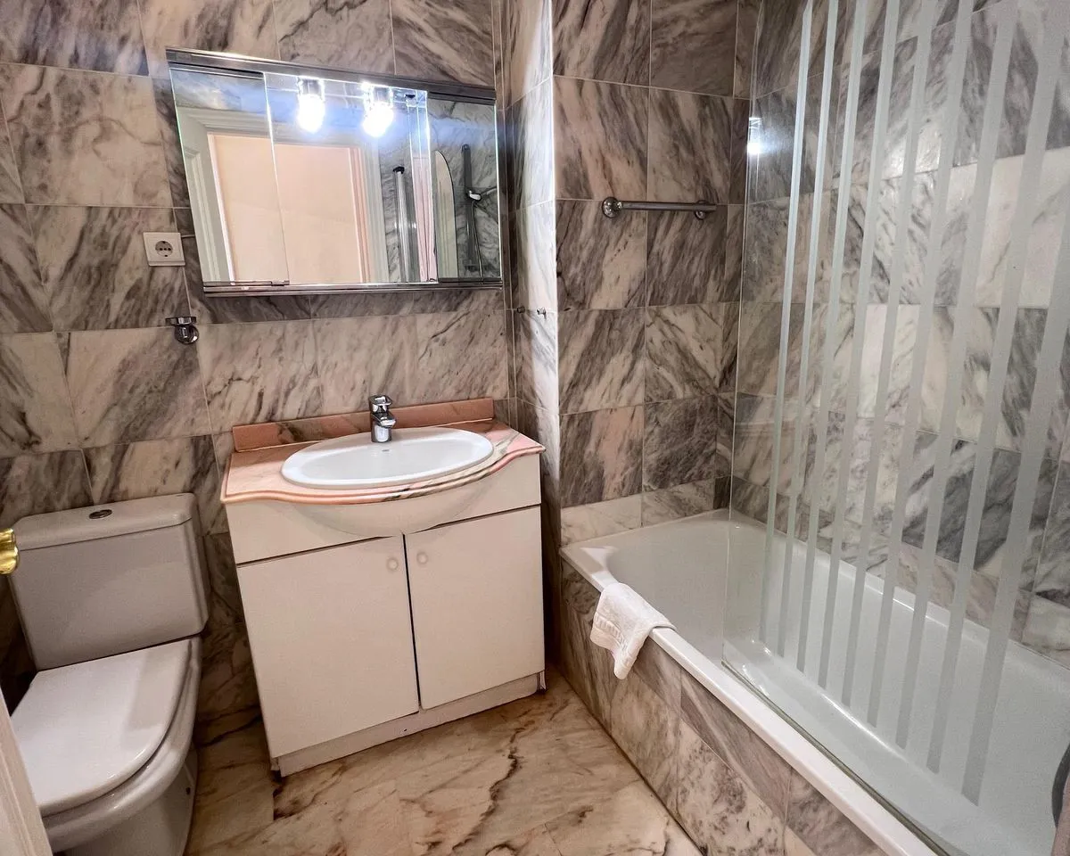 ebaa713b-58d7-45cb-a3e7-af9287446057