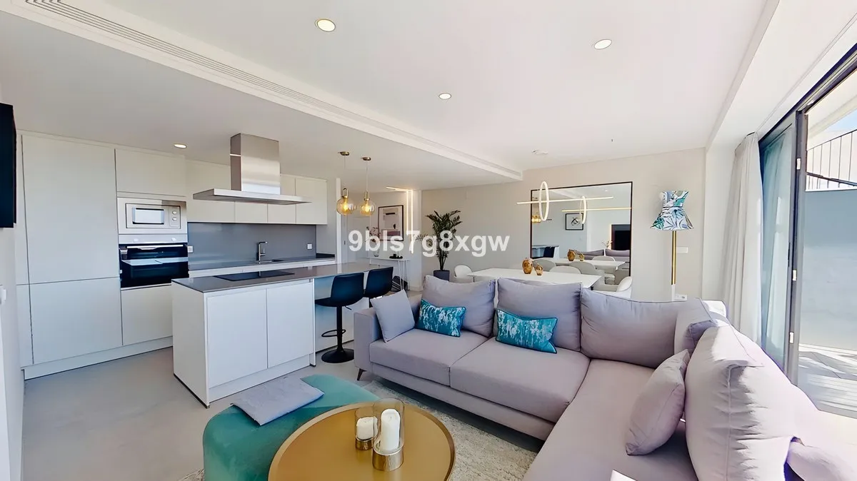 40ef58dc-19fe-43c0-9549-c95ae4a593f8