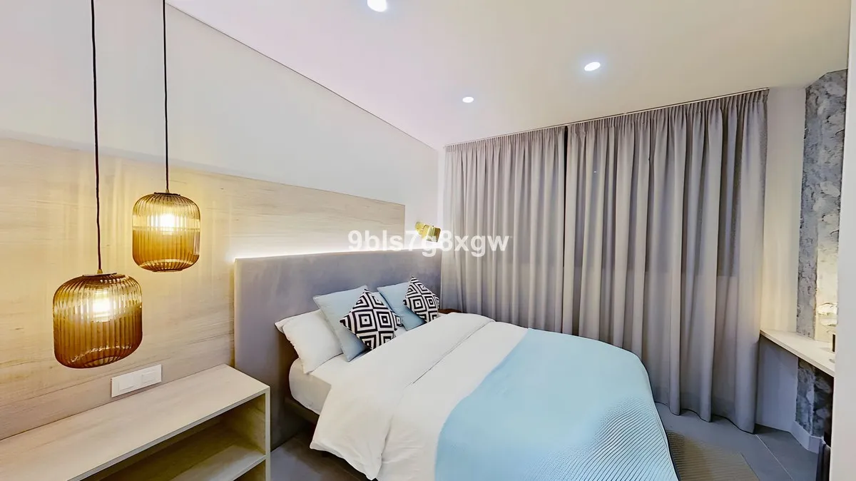 77bcffb7-0d0b-446e-947b-b0966d6986a3