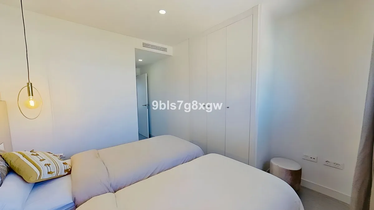 cda0ec70-8a34-4304-890c-87e45648bde7