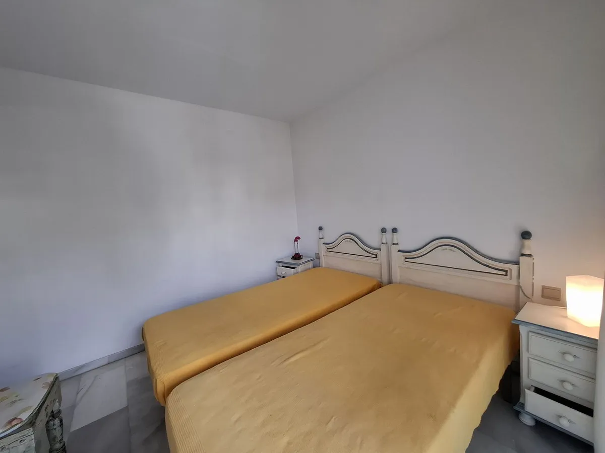 1158275a-5faa-468b-b333-b76c8aa09993