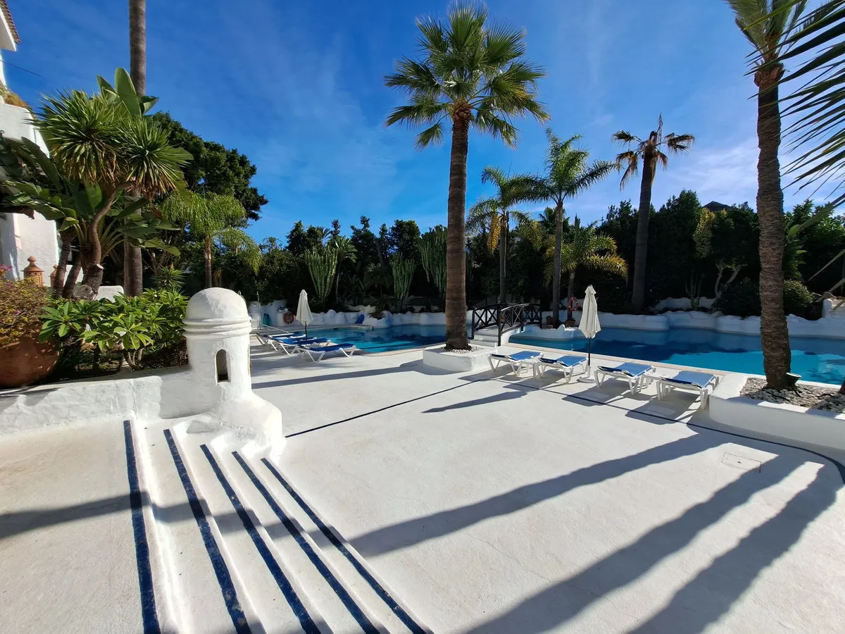 95b1da88-6df8-43ab-ade1-dd2aff629a6f