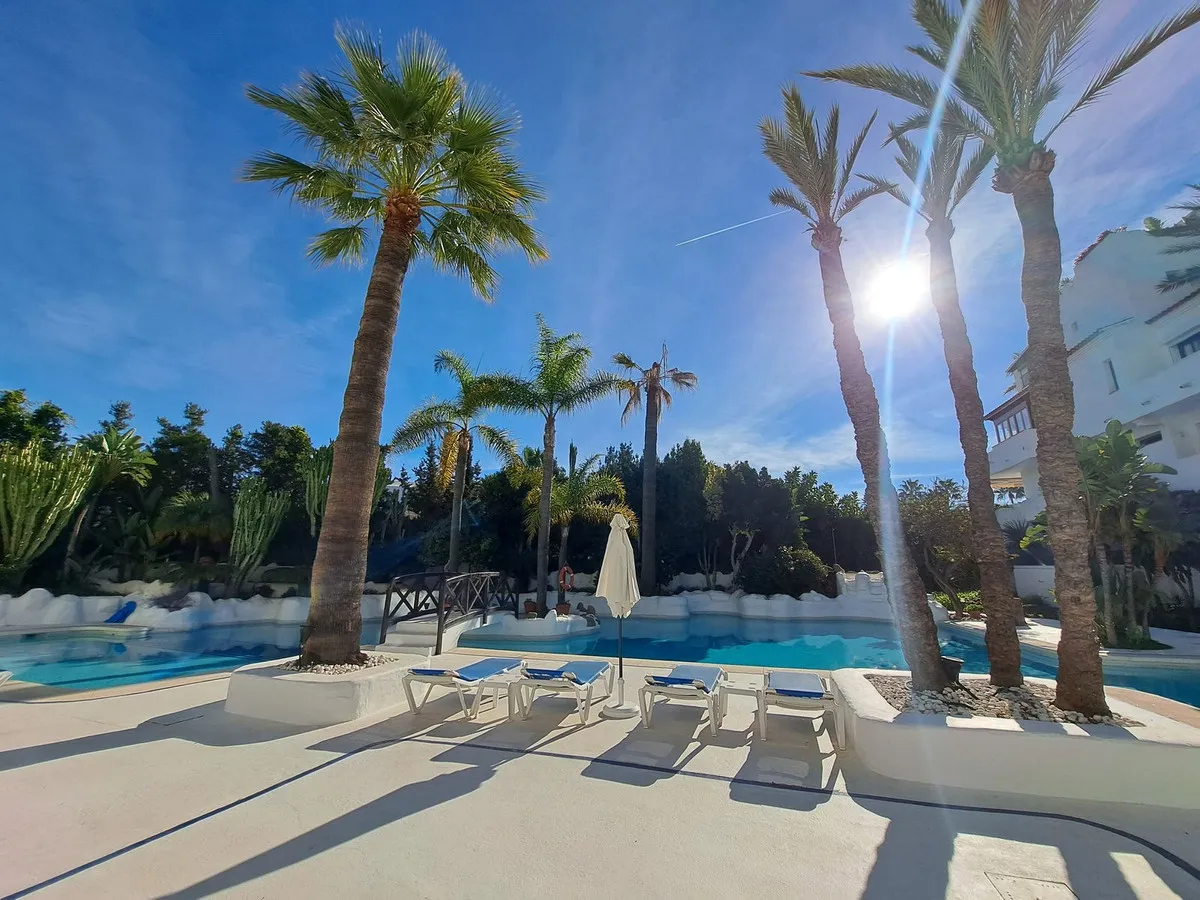 c9c1223d-6684-4f19-bc18-976ba2f9a0ef